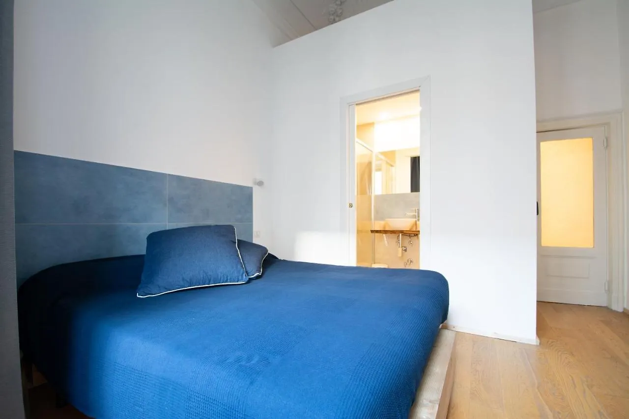 Catania Central Rooms 0*,